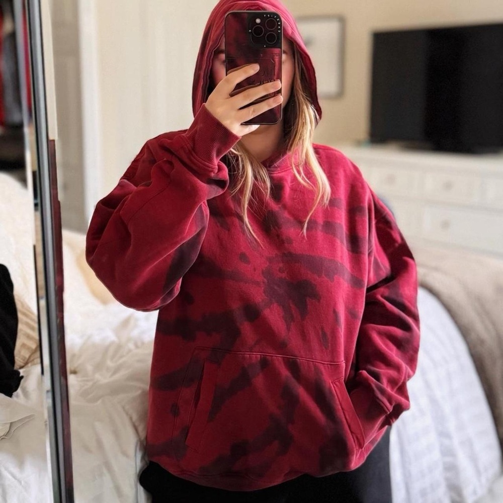 LCKR Men's Burgundy Tie-Dye Pullover Hoodie